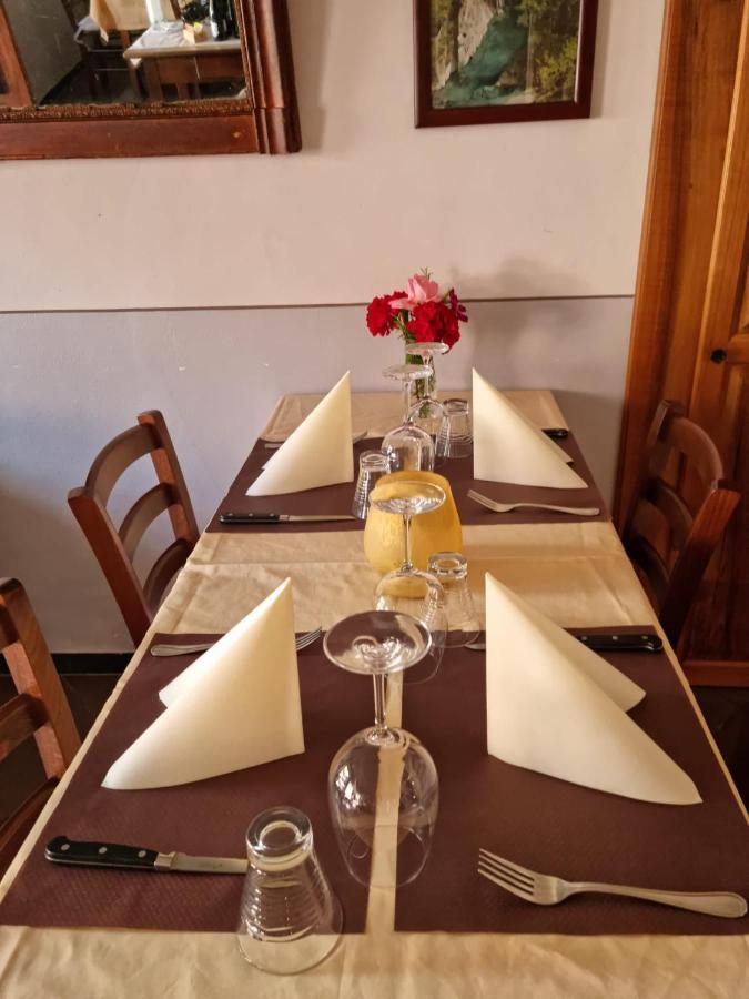 Antica Osteria Ghiridone Hotel Palagnedra Bagian luar foto